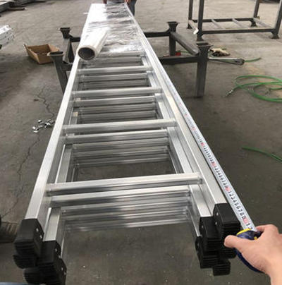 Escalera de andamio de aluminio